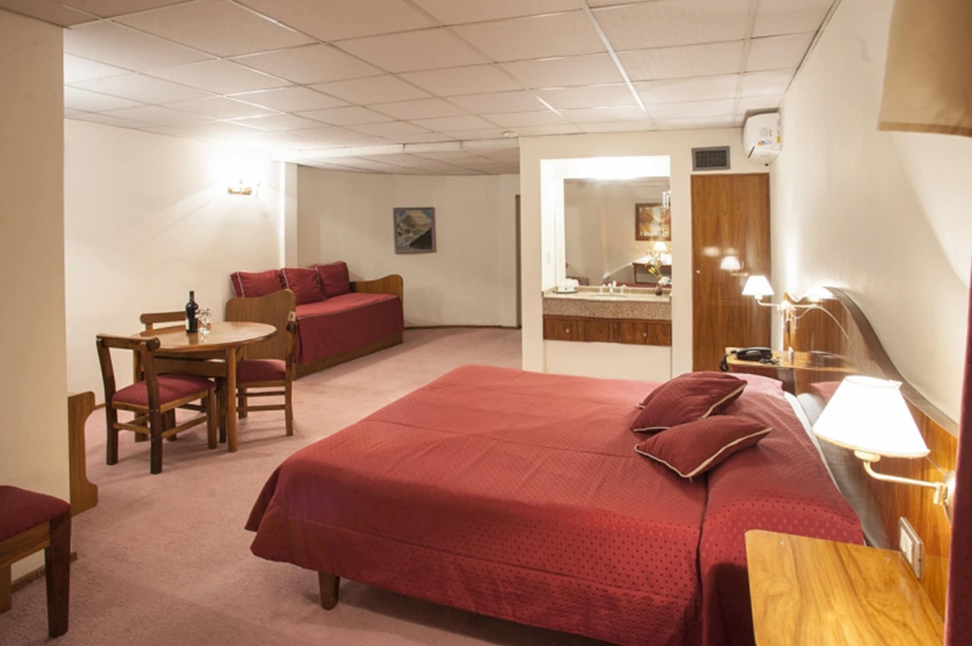 מנדוזה Hotel Princess מראה חיצוני תמונה