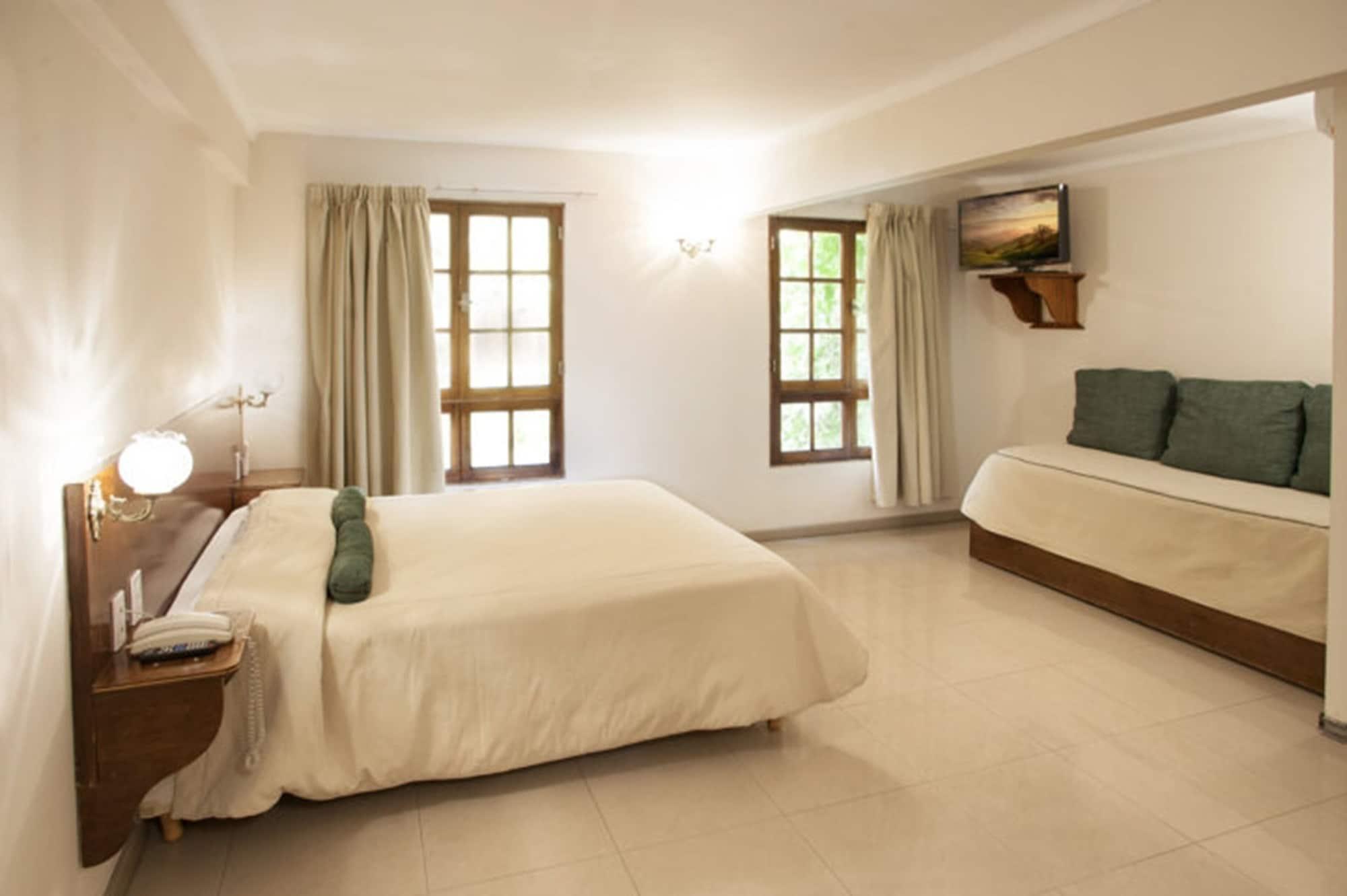 מנדוזה Hotel Princess מראה חיצוני תמונה