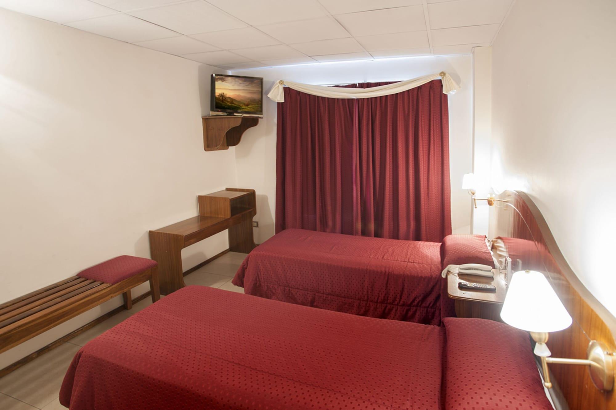 מנדוזה Hotel Princess מראה חיצוני תמונה