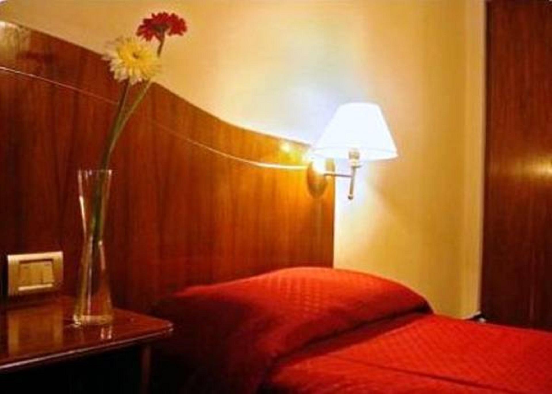 מנדוזה Hotel Princess מראה חיצוני תמונה
