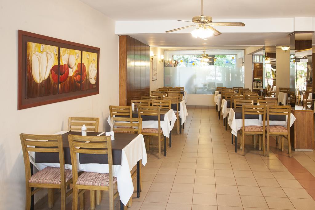 מנדוזה Hotel Princess מראה חיצוני תמונה