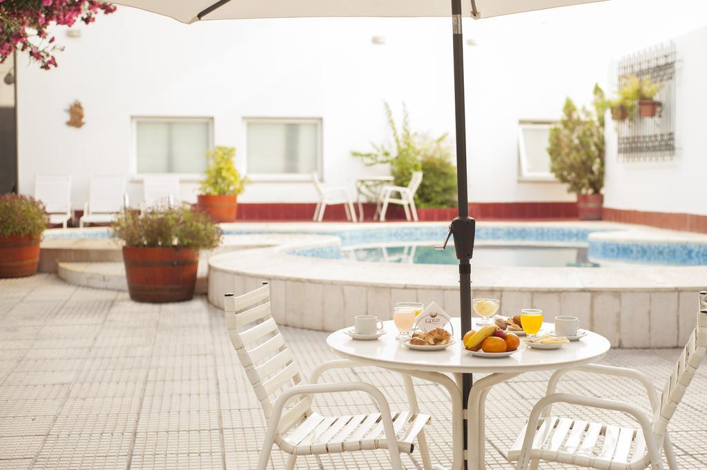 מנדוזה Hotel Princess מראה חיצוני תמונה