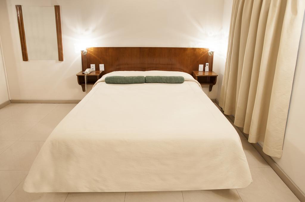 מנדוזה Hotel Princess מראה חיצוני תמונה